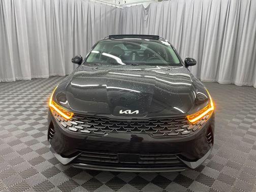 2022 Kia K5 EX