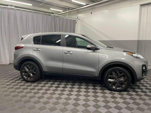 2022 Kia Sportage LX