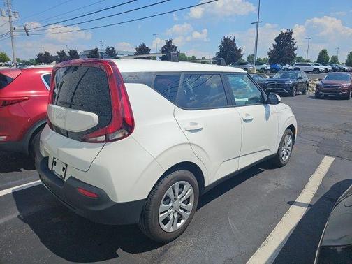 2022 Kia Soul LX