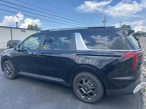 2025 Kia Carnival Hybrid EX