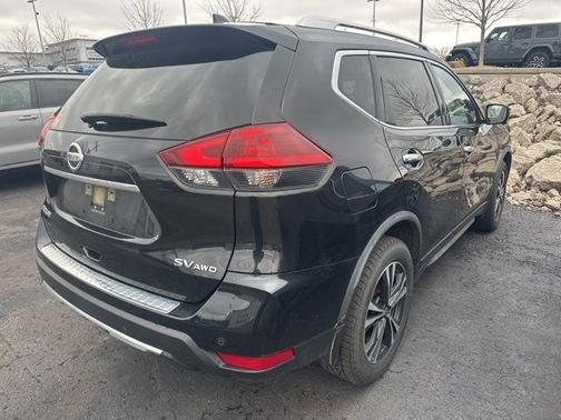 2019 Nissan Rogue SV