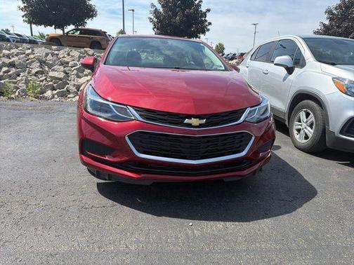 Cajun Red Tintcoat 2018 Chevrolet Cruze LT