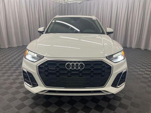 2022 Audi Q5 45 S line quattro Premium