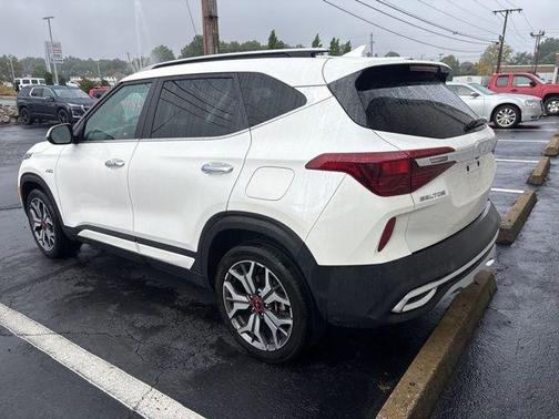 2022 Kia Seltos SX