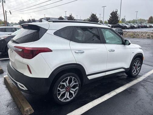 2022 Kia Seltos SX