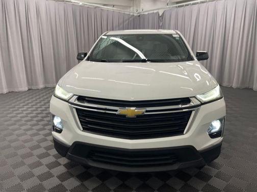 2022 Chevrolet Traverse LS