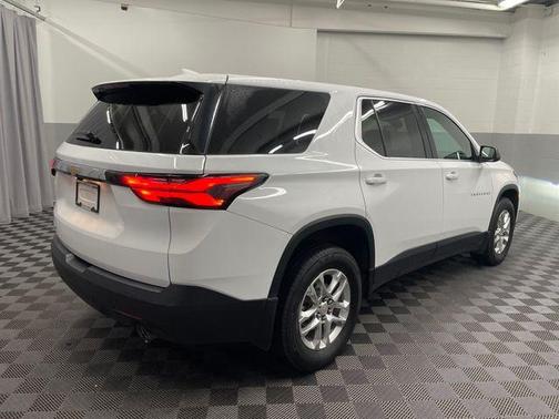 2022 Chevrolet Traverse LS