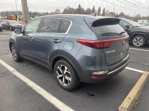 2022 Kia Sportage LX
