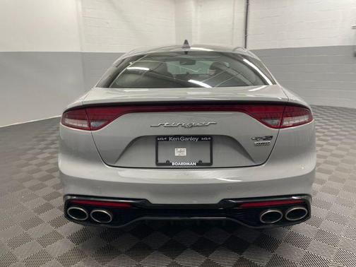 2022 Kia Stinger GT-Line