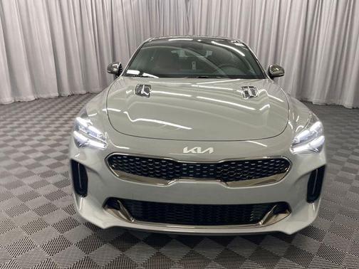 2022 Kia Stinger GT-Line
