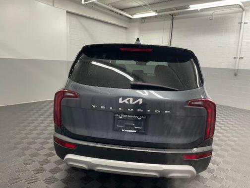 2022 Kia Telluride LX