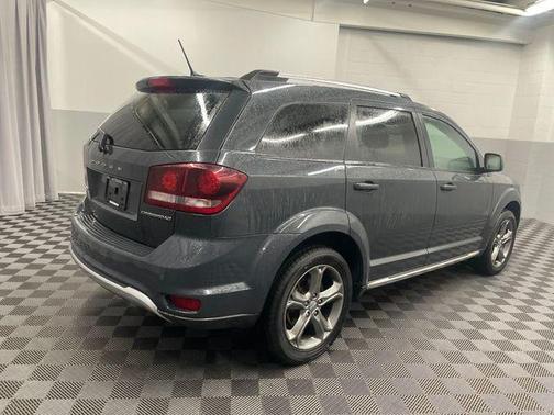 2017 Dodge Journey Crossroad