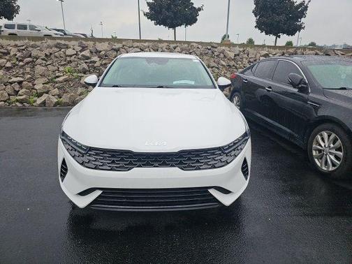 2022 Kia K5 LXS