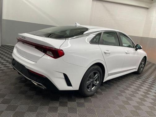 2022 Kia K5 LXS