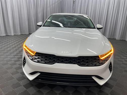 2022 Kia K5 LXS