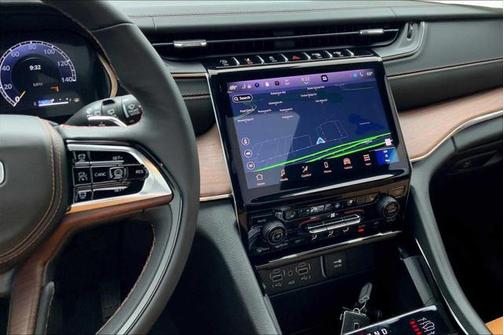 2025 Jeep Grand Cherokee L Summit