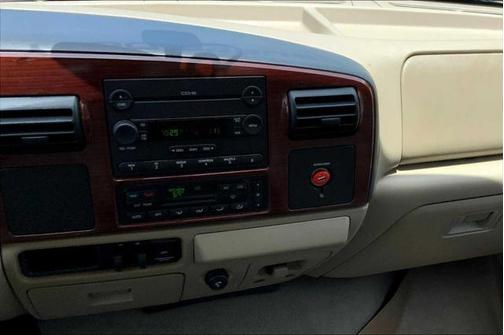 2005 Ford F-250 Lariat