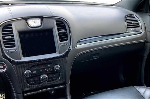 2023 Chrysler 300 C