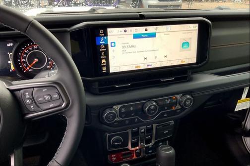 Bright White Clearcoat 2026 Jeep Gladiator Mojave 4x4