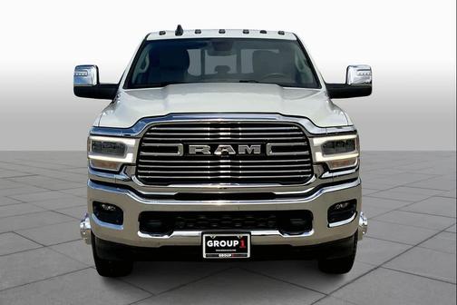 2023 RAM 3500 Laramie Crew Cab 4x4 8' Box