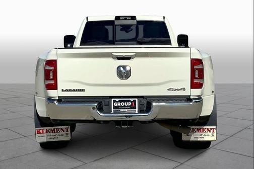2023 RAM 3500 Laramie Crew Cab 4x4 8' Box
