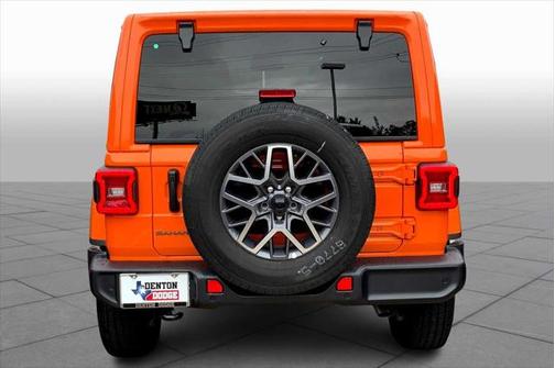 2025 Jeep Wrangler 4-Door Sahara 4x4