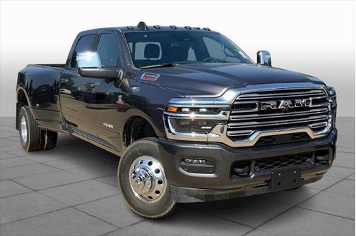 2025 RAM 3500 Laramie Crew Cab 4x4 8' Box
