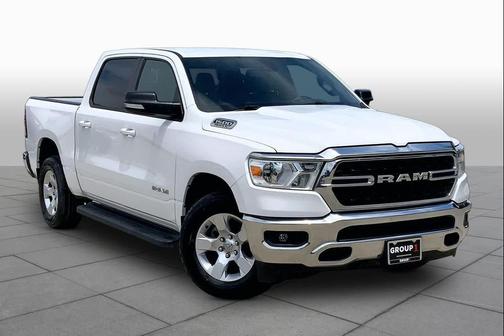 Bright White Clearcoat 2022 RAM 1500 Big Horn/Lone Star
