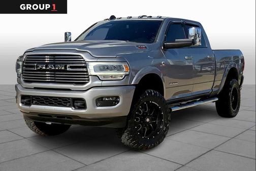 2019 RAM 2500 Laramie Crew Cab 4x4 6'4' Box