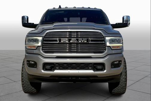 2019 RAM 2500 Laramie Crew Cab 4x4 6'4' Box