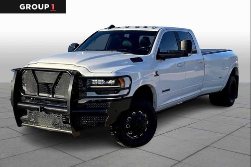 2022 RAM 3500 Limited Crew Cab 4x4 8' Box
