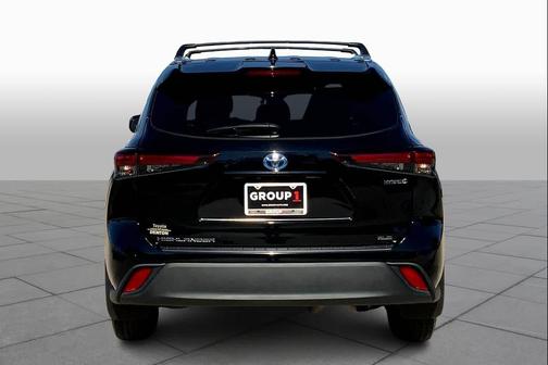 2024 Toyota Highlander Hybrid XLE