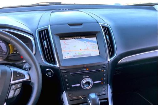 2018 Ford Edge Sport