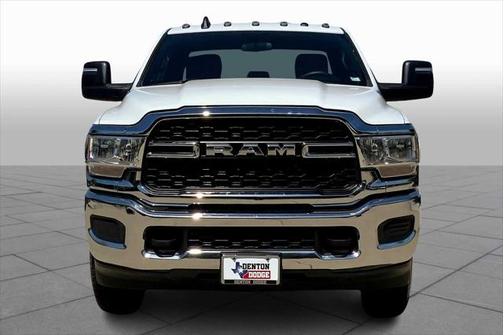 2023 RAM 3500 Tradesman Crew Cab 4x4 6'4' Box