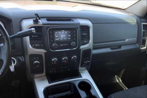 2018 RAM 2500 Big Horn Crew Cab 4x4 6'4' Box