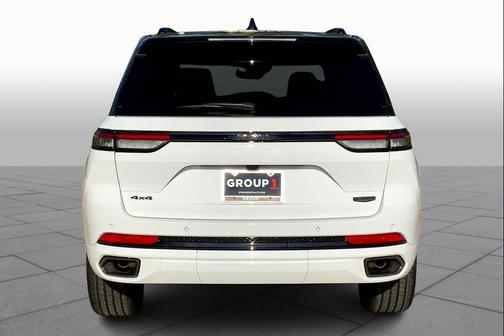 2025 Jeep Grand Cherokee Summit