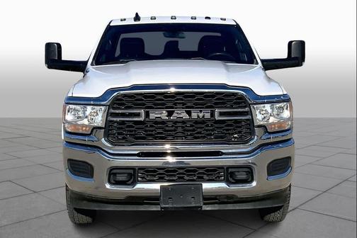 2021 RAM 3500 Tradesman Crew Cab 4x4 8' Box