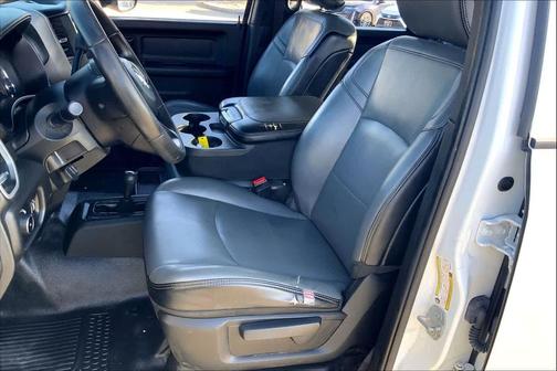 2021 RAM 3500 Tradesman Crew Cab 4x4 8' Box