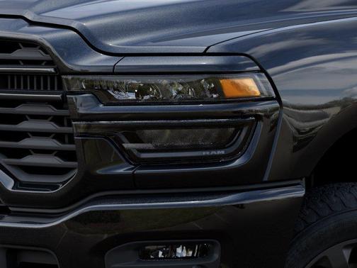 Diamond Black Crystal Pearlcoat 2026 RAM 2500 Black Express Crew Cab 4x4 6'4' Box