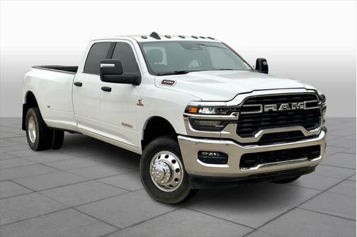 2025 RAM 3500 Lone Star Crew Cab 4x4 8' Box
