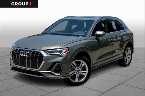2022 Audi Q3 45 S line Premium Plus