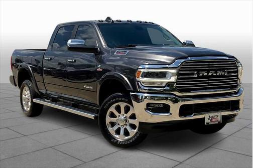 2022 RAM 2500 Laramie Crew Cab 4x4 6'4' Box