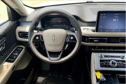2023 Lincoln Aviator Standard