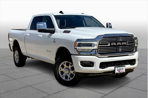 2023 RAM 2500 Laramie Crew Cab 4x4 6'4' Box