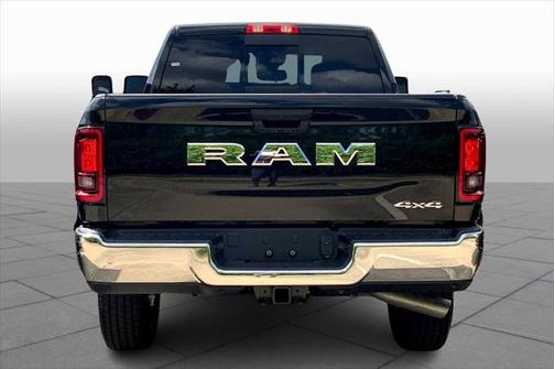 2025 RAM 2500 Tradesman Crew Cab 4x4 6'4' Box