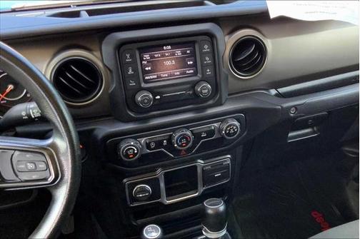 2020 Jeep Gladiator Sport