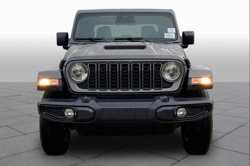 Granite Crystal Metallic Clearcoat 2026 Jeep Gladiator Sport S