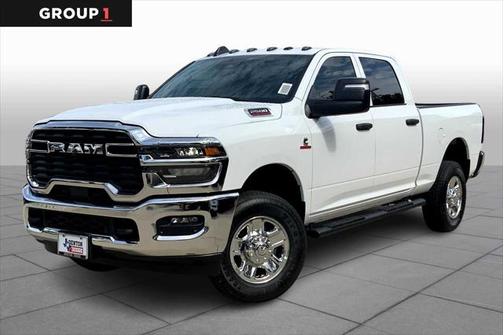 2025 RAM 2500 Tradesman Crew Cab 4x4 6'4' Box