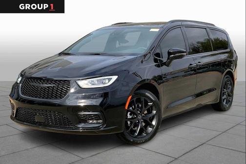 2026 Chrysler Pacifica L