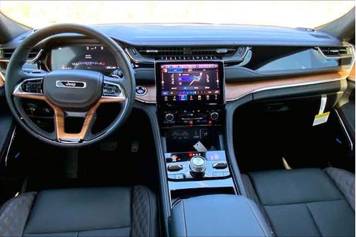 2025 Jeep Grand Cherokee L Summit Reserve